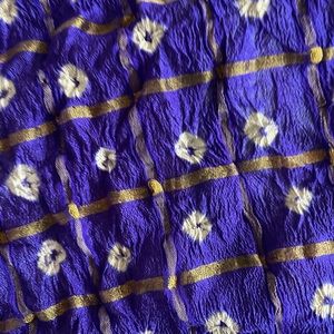 Blue Bandhej dupatta